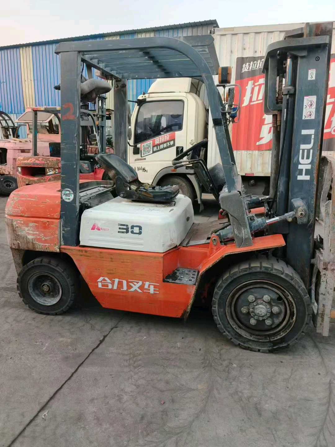 二手合力3吨柴油车出租