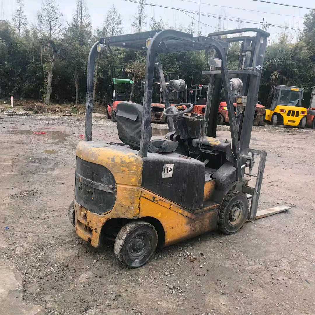 江苏省常州市天宁区关河中路138号二手杭叉1.5吨升高0米电动叉车