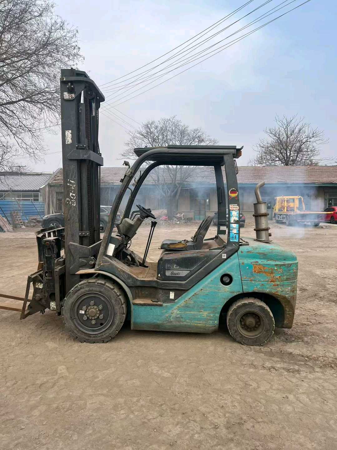 二手宝骊3吨柴油叉车出售