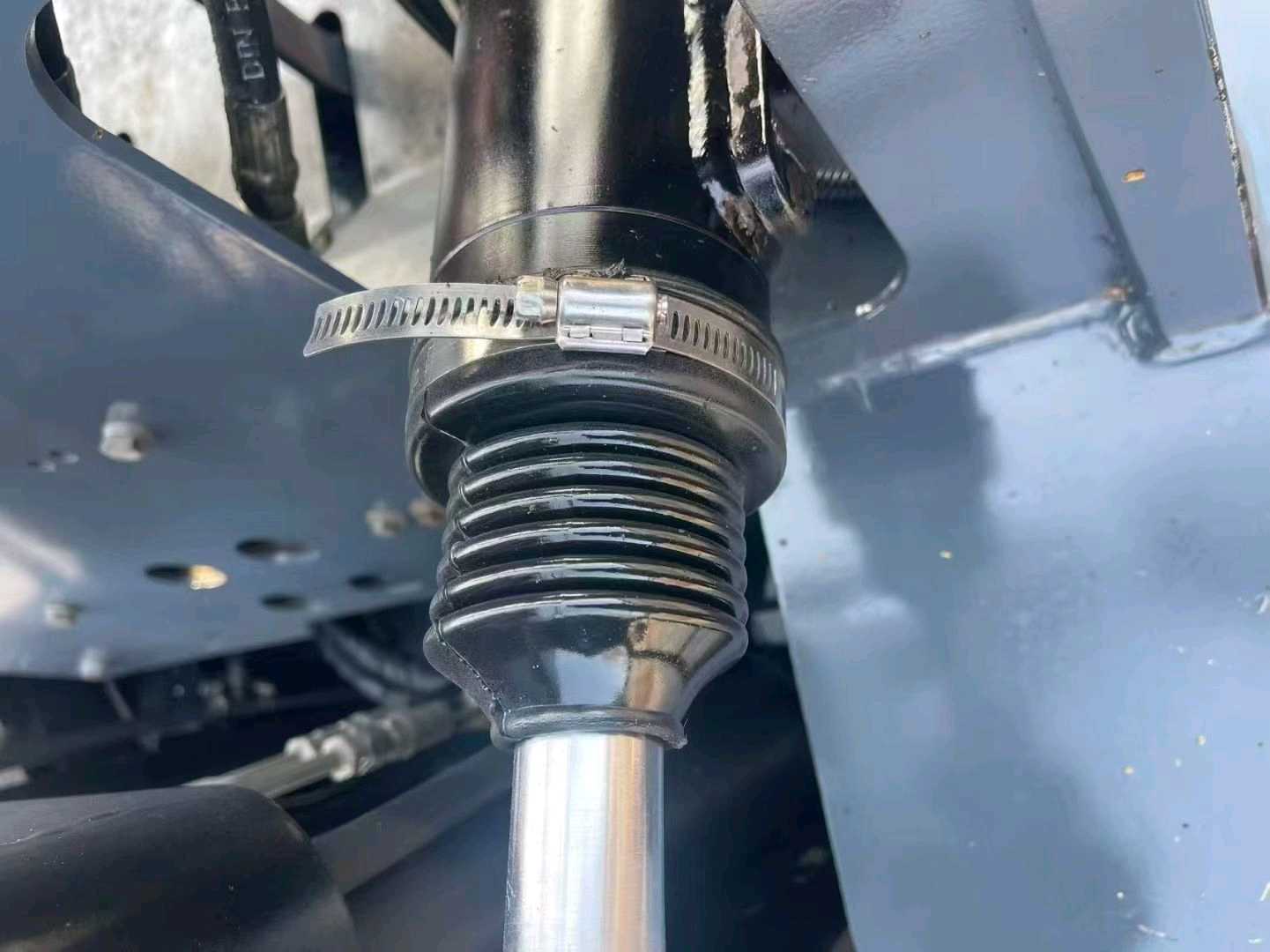 河北省廊坊市安次区常甫路与顺安道交叉口东北侧二手台励福3吨升高0米柴油叉车