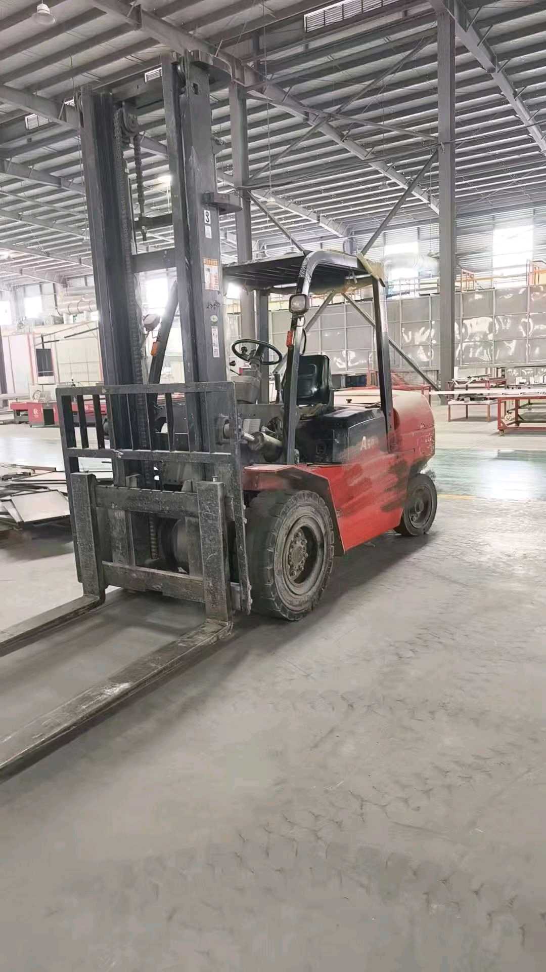 二手杭叉5吨柴油车出租