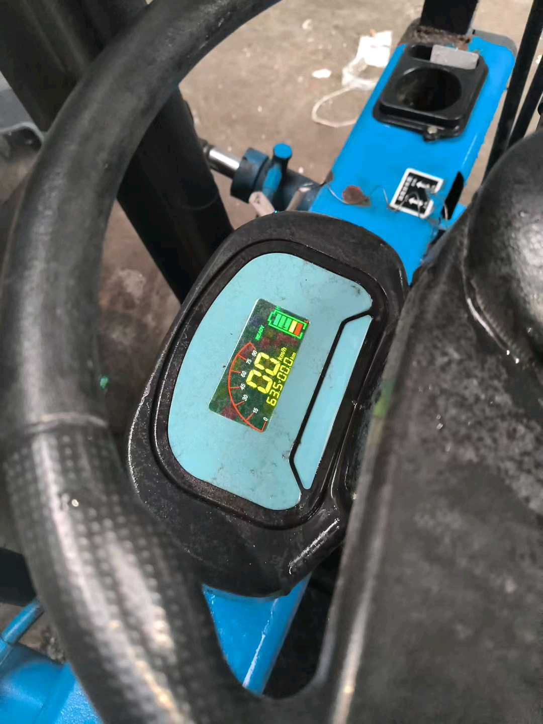 浙江省绍兴市越城区车站路200号二手其他2.5吨升高0米平衡重电车