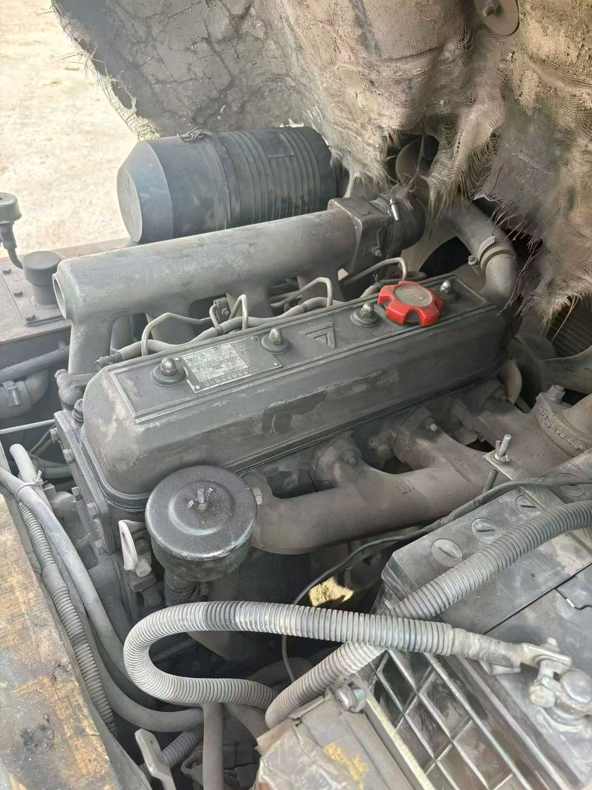 江苏省常州市天宁区关河中路138号二手江淮3吨升高0米柴油叉车