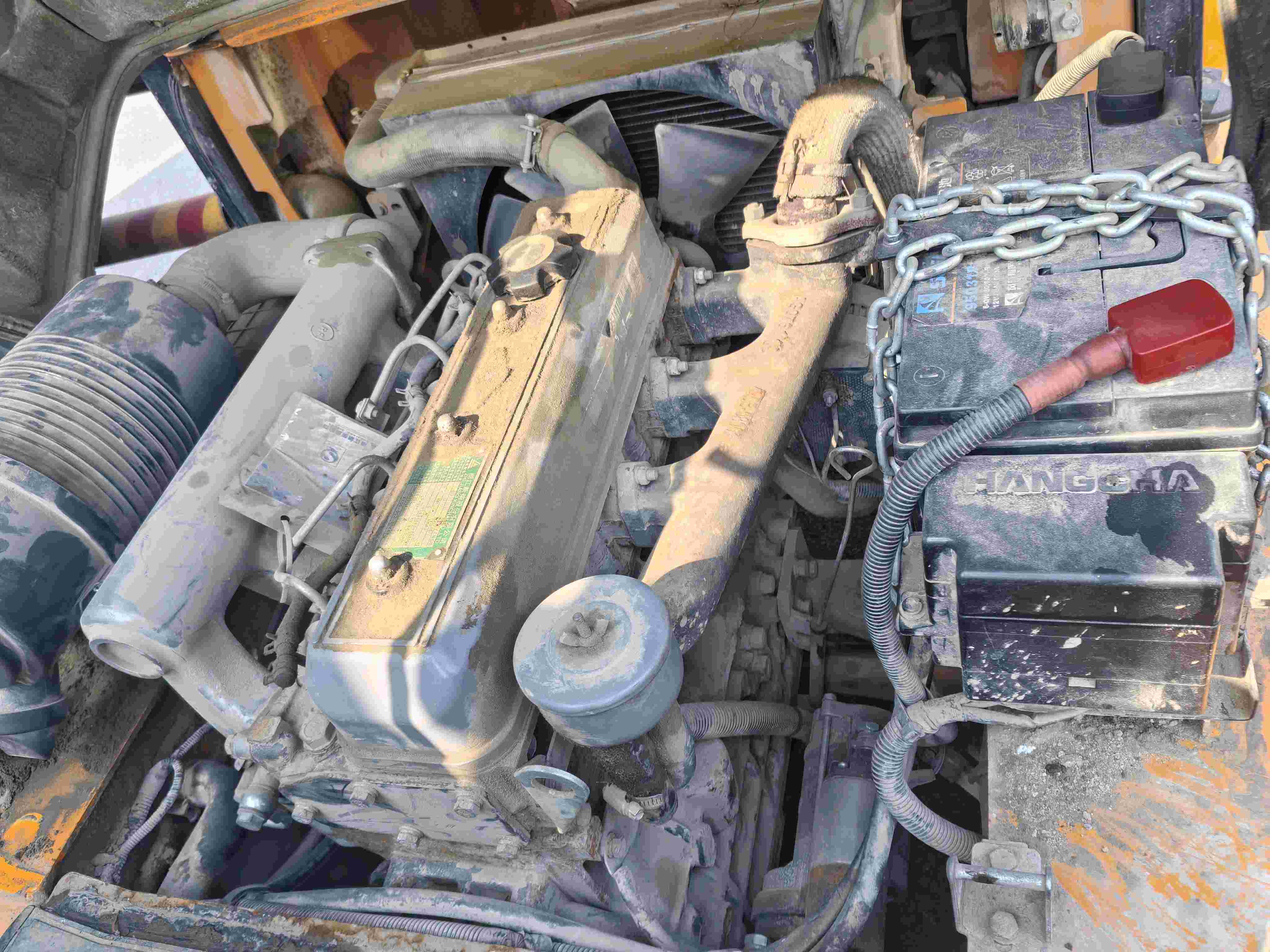 北京市房山区昊天北桥西北角二手杭叉3.5吨升高0米电动叉车