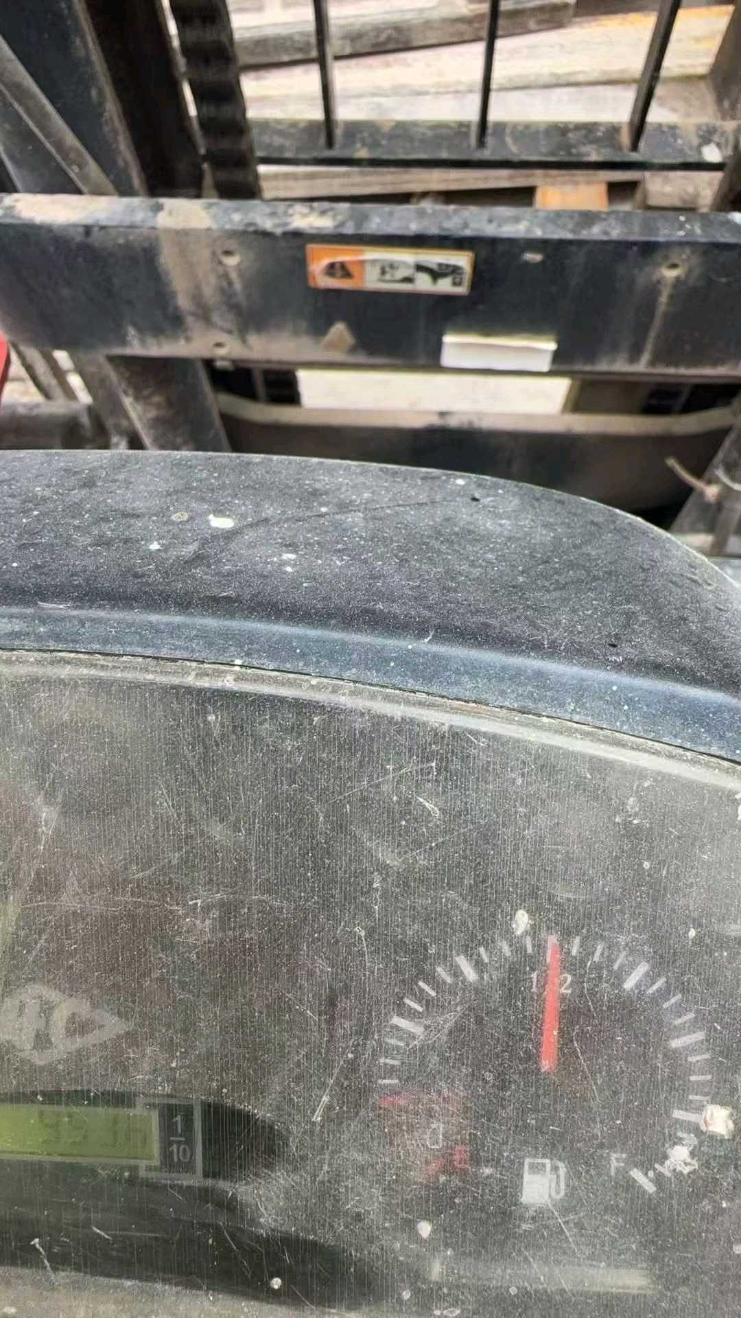 安徽省铜陵市铜官区北京东路与沿新公路交汇处东侧二手杭叉3.5吨升高0米柴油叉车