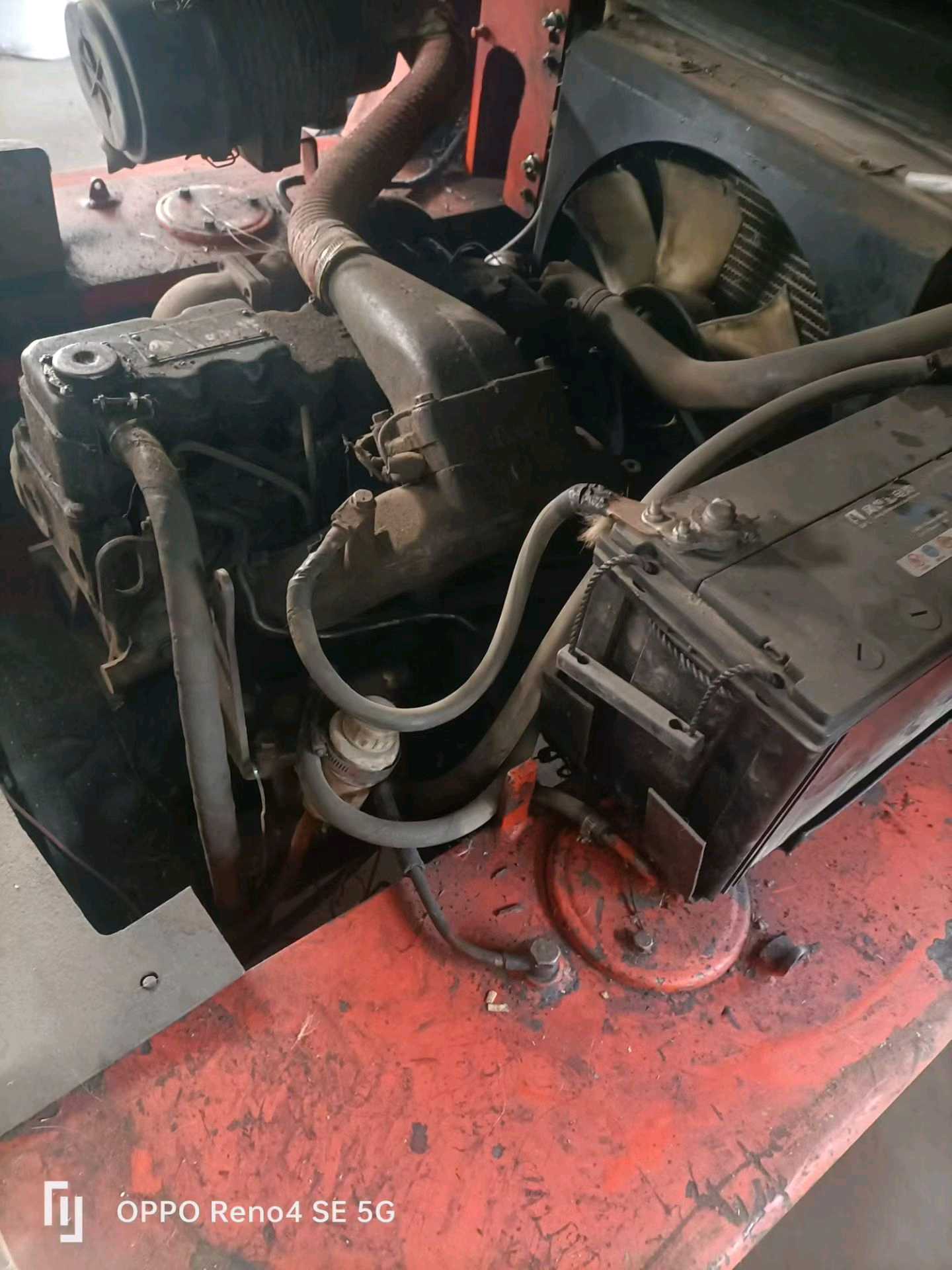 河北省邢台市襄都区车站北路20号二手合力4吨升高0米柴油叉车