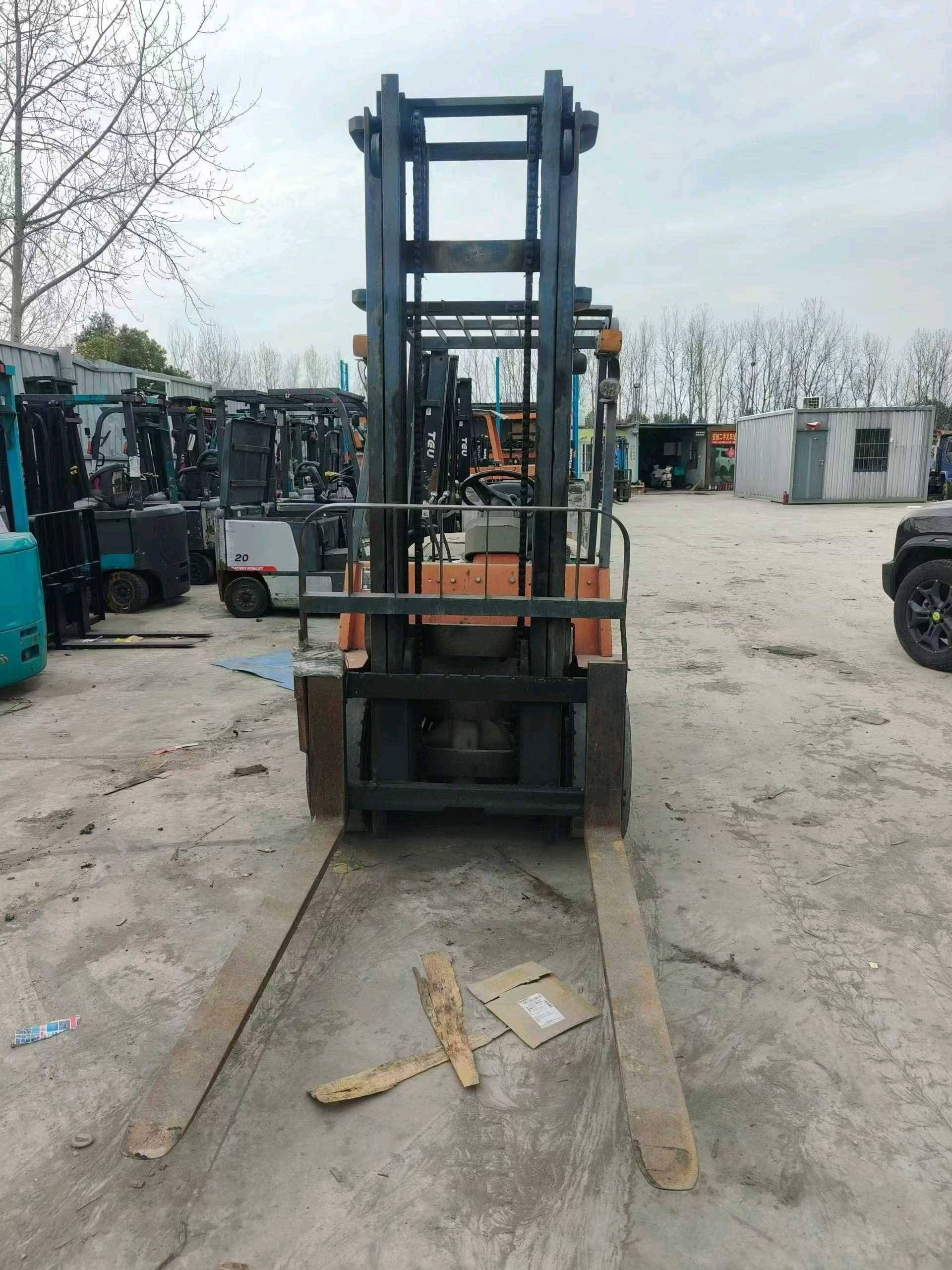 江苏省常州市天宁区关河中路138号二手其他3吨升高0米柴油叉车