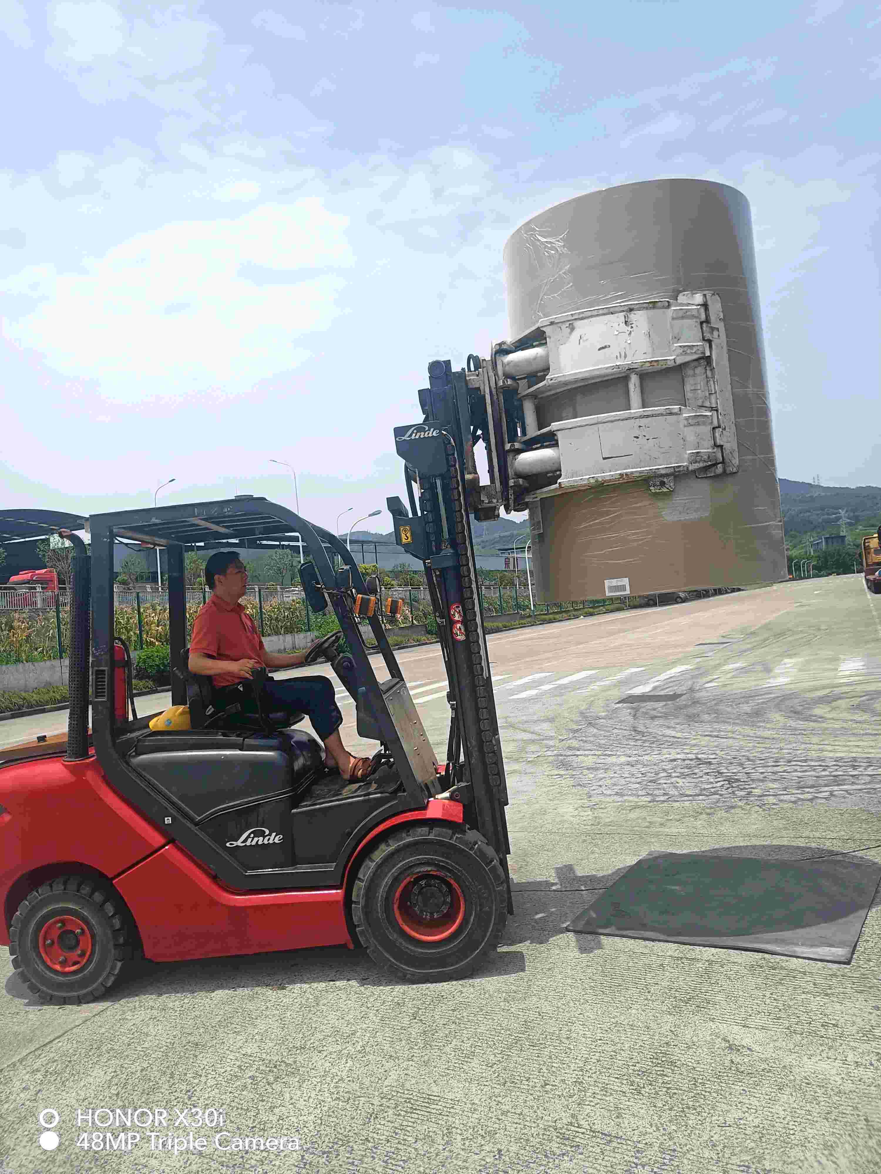 林德3.5吨柴油叉车出租【价格 价格一览表 多少钱一个月】