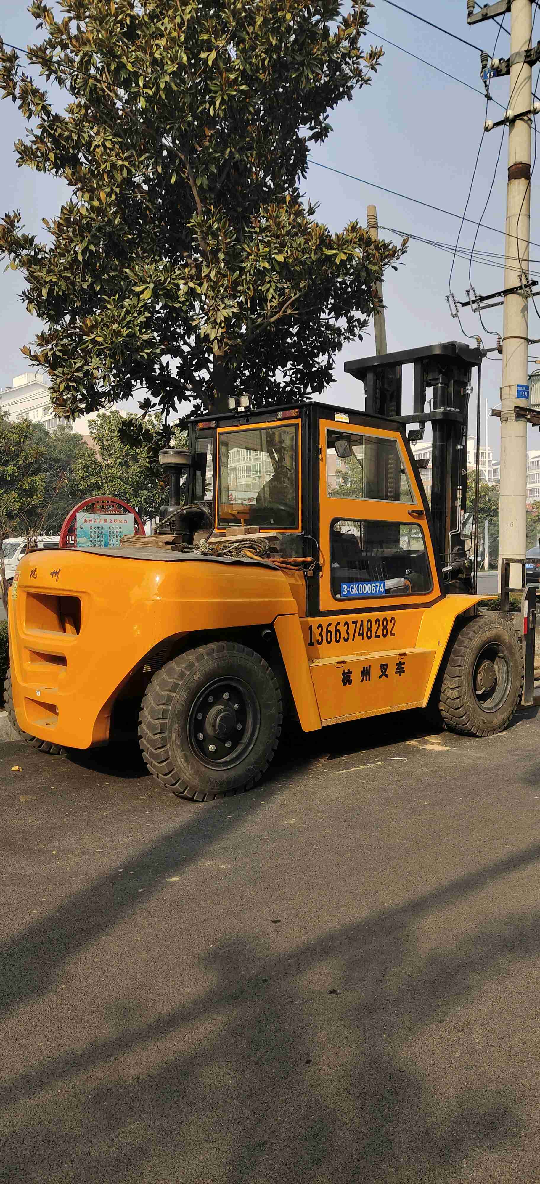 二手杭叉10吨柴油叉车出租