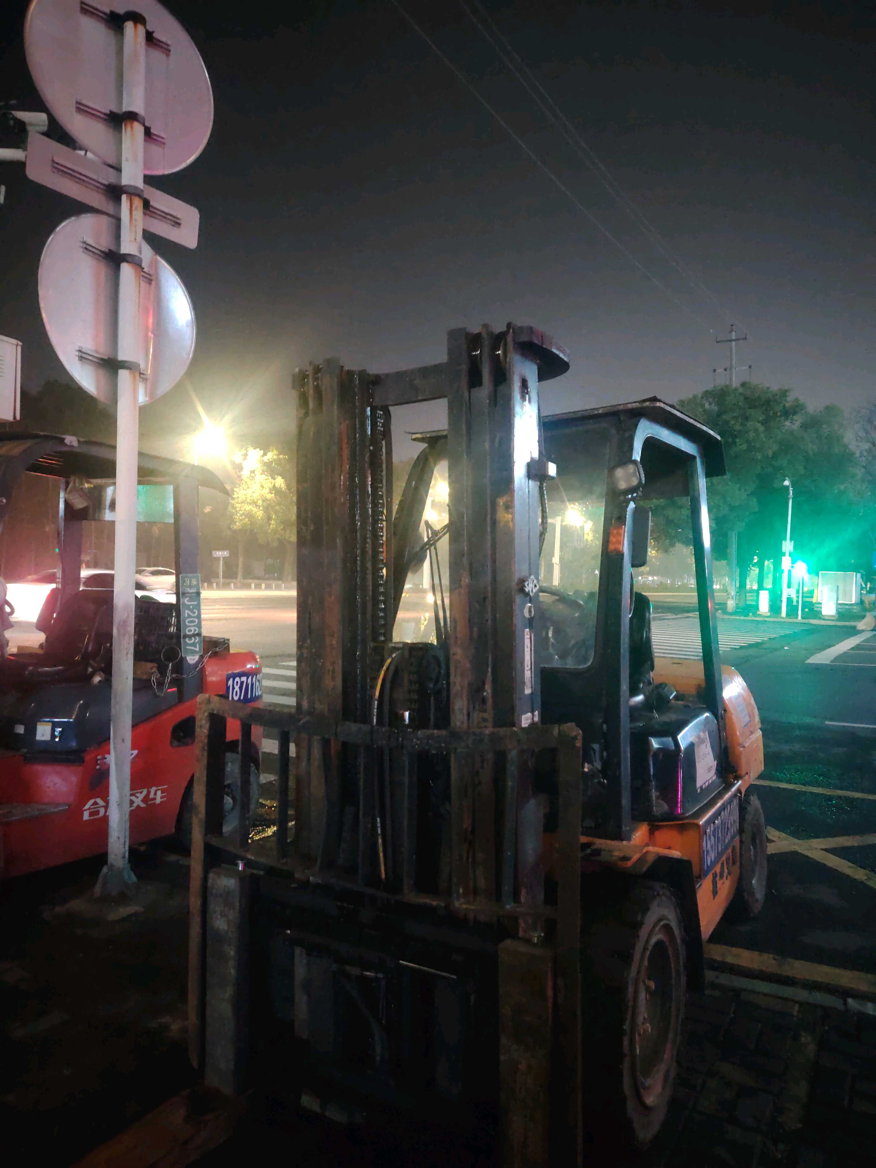 二手杭叉3.5吨柴油叉车出租