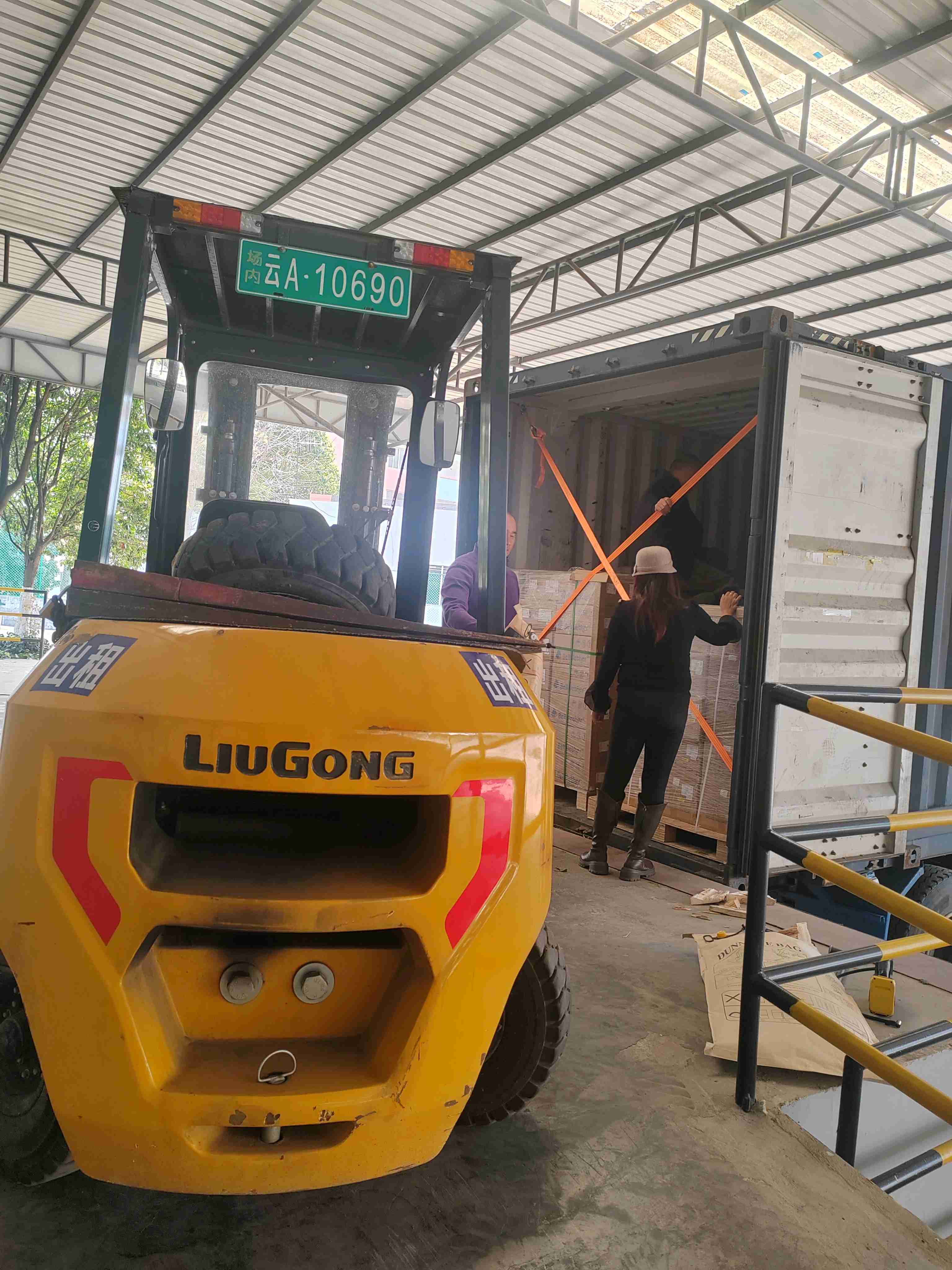 二手柳工3.5吨柴油叉车出租